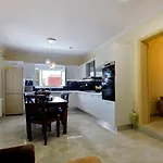 Sweet Luxury House Villa *
