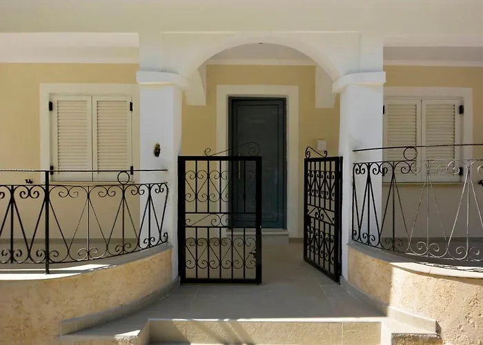 Sweet Luxury House Vilă *